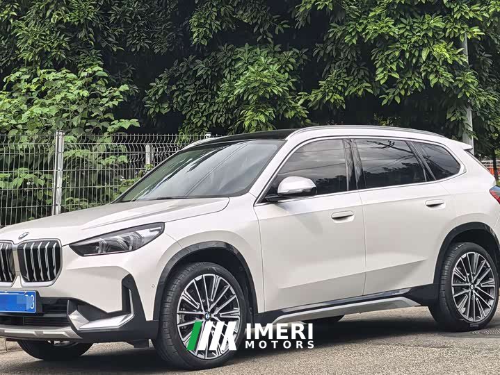 BMW X1 2023 xDrive25Li X Design Package - автомобиль из Китая