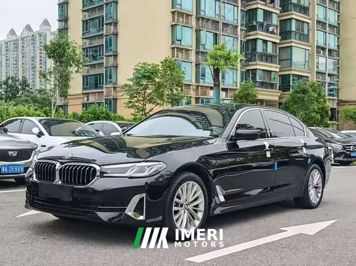 BMW 5 Series 2022 facelift 2 525Li luxury package - автомобиль из Китая