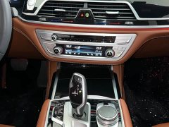 BMW 7 Series 740Li xDrive Executive Luxury Package - фото 17
