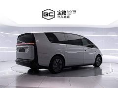 Li Auto Ideal MEGA 2024 Ultra - фото 3