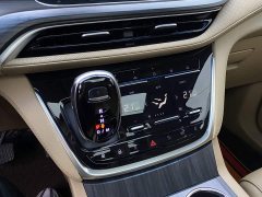 Buick GL8 ES Lu Zun 653T luxury - фото 20