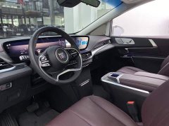BMW Century 2.0T Six-Seater Yunshi Edition - фото 5