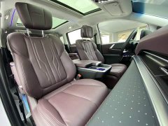 BMW Century 2.0T Six-Seater Yunshi Edition - фото 8