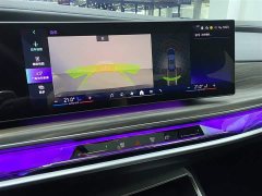 BMW 7 Series 2023 735Li Luxury Line - фото 16