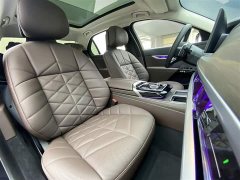 BMW 7 Series 2023 735Li Luxury Line - фото 8