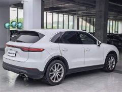 Porsche Cayenne 2019 Cayenne 3.0T - фото 2