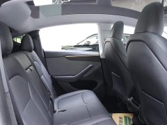 Tesla Model Y 2025 rear-wheel drive version - фото 12
