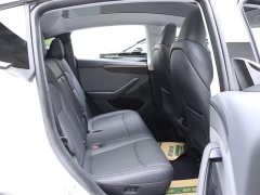 Tesla Model Y 2025 rear-wheel drive version - фото 13