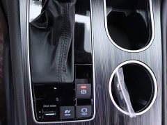 Lynk & Co Grevia 2022 2.5L Hybrid Honor Edition - фото 9