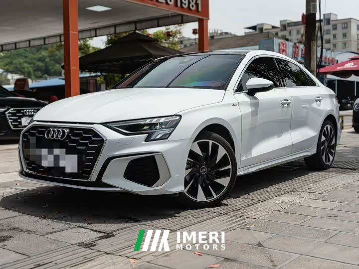 Audi A3 A3L Limousine 35 TFSI Fashion Sport - автомобиль из Китая