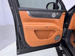 AITO Wenjie M9 extended range Max version 52kWh 6-seater version - фото 17