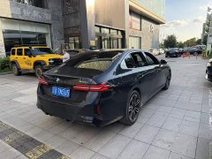 BMW 5 Series 530Li xDrive M Sports Package - фото 3
