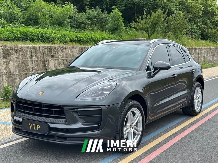 Porsche Macan 2.0T - автомобиль из Китая