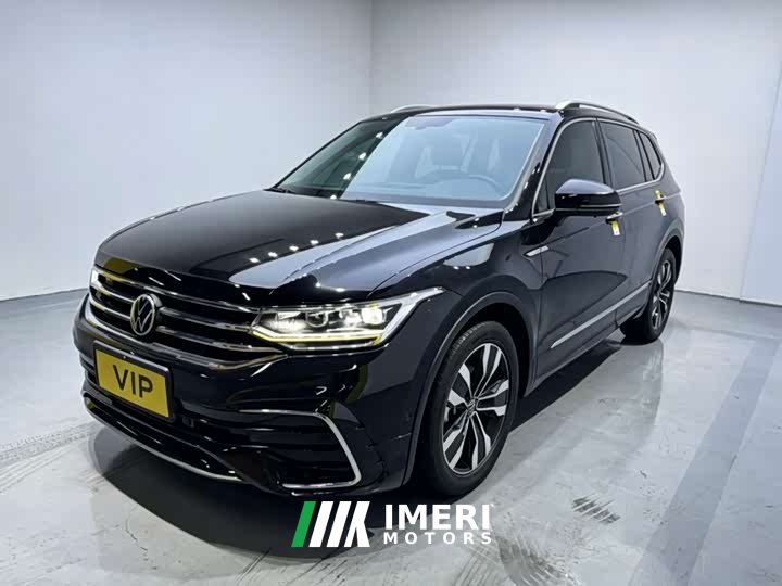 Volkswagen Tiguan L 330TSI automatic two-wheel drive R-Line version - автомобиль из Китая