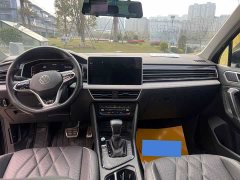 Volkswagen Tiguan L 330TSI automatic two-wheel drive R-Line version - фото 7