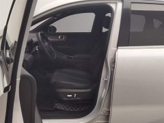 Wuling Starlight S 130km flagship - фото 10