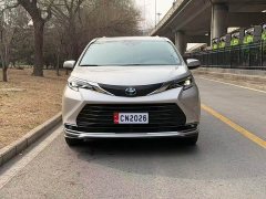 Toyota SIENNA 2021 2.5L Hybrid Comfort Edition - фото 2