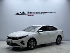 Kia K3 2023 1.5L CVT Deluxe Edition - фото 1