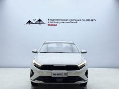 Kia K3 2023 1.5L CVT Deluxe Edition - фото 2