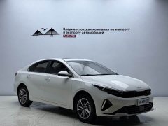 Kia K3 2023 1.5L CVT Deluxe Edition - фото 3