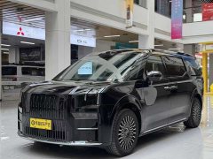 Zeekr 009 2024 seven-seater aisle version 108kWh - фото 1