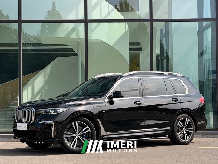 BMW X7 xDrive40i Exclusive M Sports Package - автомобиль из Китая