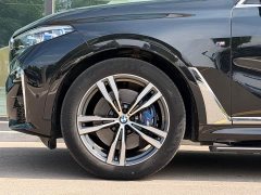 BMW X7 xDrive40i Exclusive M Sports Package - фото 3