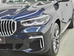 BMW X5 2022 facelift xDrive 30Li M sports package - фото 4
