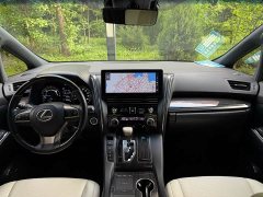 Lexus LM 2020 300h four-seat Royal Edition - фото 12