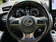 Lexus LM 2020 300h four-seat Royal Edition - фото 14