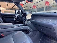 Land Rover Defender 110 3.0T P400 X-Dynamic HSE - фото 15