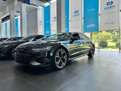 Audi A7L 2024 45 TFSI quattro S-line Black Warrior Edition - фото 1