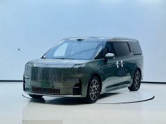 Zeekr 009 seven-seat aisle version four-wheel drive 108kWh - фото 7