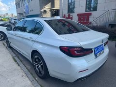 BMW 5 Series 530Li Leading Luxury Package - фото 12