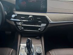 BMW 5 Series 530Li Leading Luxury Package - фото 5