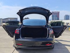 Tesla Model 3 2022 rear-wheel drive version - фото 15