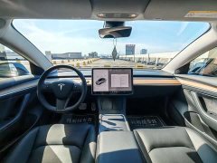 Tesla Model 3 2022 rear-wheel drive version - фото 9