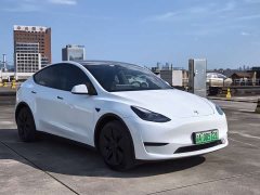 Tesla Model Y rear-wheel drive version - фото 2