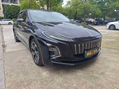 Hongqi E-QM5 Charging Qixiang Edition - фото 1