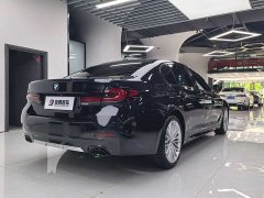 BMW 5 Series 530Li Leading M Sports Package - фото 10