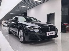 BMW 5 Series 530Li Leading M Sports Package - фото 3