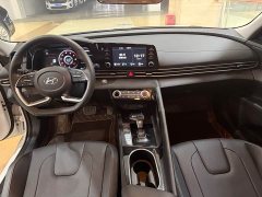 Lexus Elantra 2022 1.5L CVT GLX Elite Edition - фото 8