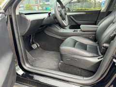 Tesla Model Y 2023 rear-wheel drive version - фото 5