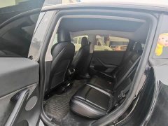Tesla Model Y standard range rear-wheel drive version - фото 4