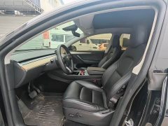 Tesla Model Y standard range rear-wheel drive version - фото 6