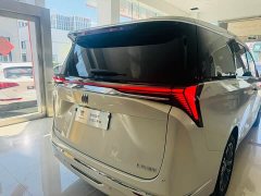 Buick GL8 2025 Lu Zun Smart Edition - фото 17