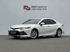 Toyota Camry 2.0G Deluxe Edition - фото 1