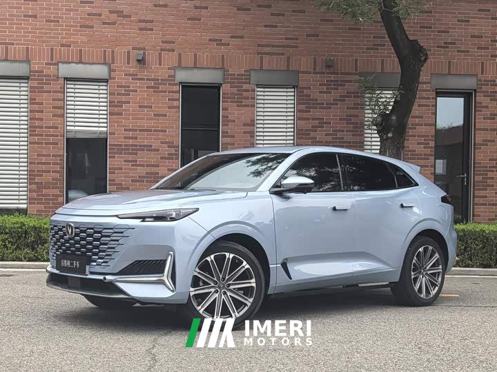 Changan UNI-K 2.0T premium - автомобиль из Китая