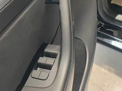 Tesla Model Y rear-wheel drive version - фото 16