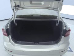 Volkswagen Lavida 1.5L automatic comfort version - фото 4